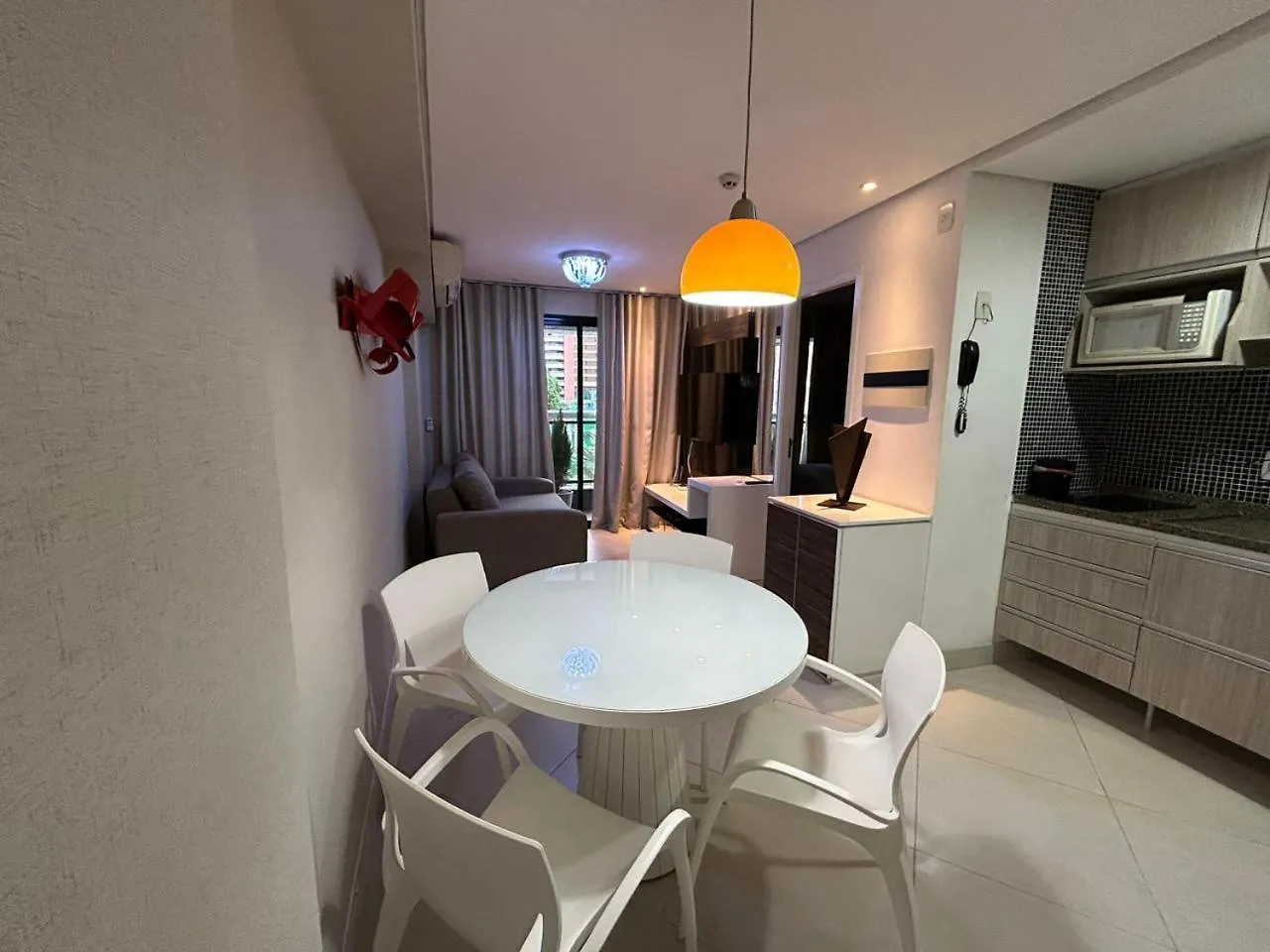 305 - Conforto A Beira Mar Apto Com Suite, Garagem E Wi-Fi Fortaleza  Fortaleza (Ceara)